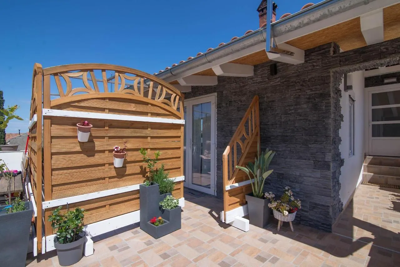 Andrej Studio A2 Veli Losinj 0*,  Croatia